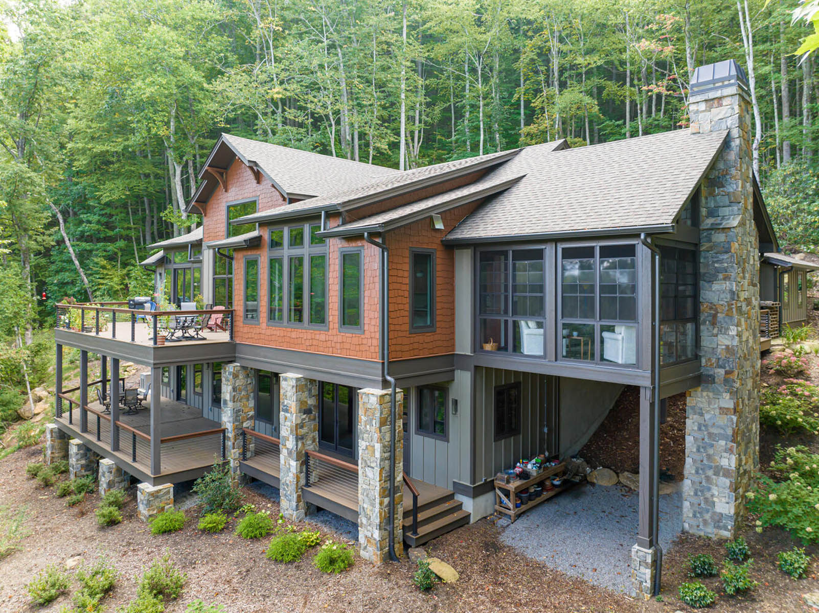 Must-Haves When Building a Custom Home: 8 Features You Shouldn’t Skip